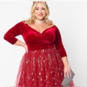 Unique Vintage size 2X/18 red velvet tulle skirt dress